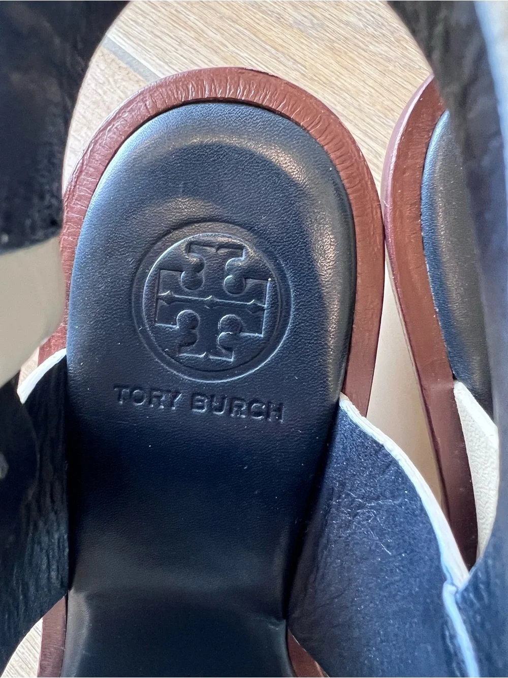 Tory Burch tory burch